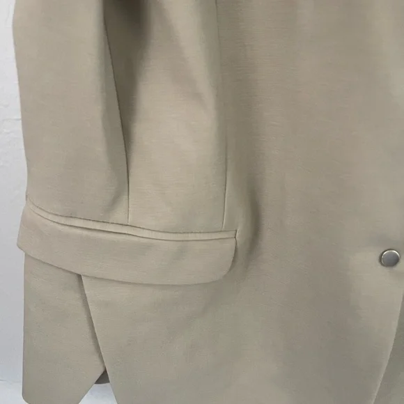 T Tahari Tan Blazer Size 14 - Picture 4 of 5